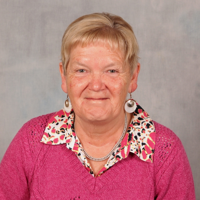 Portrait of Hazel Rigby, Board Chair of Lifeline South East.